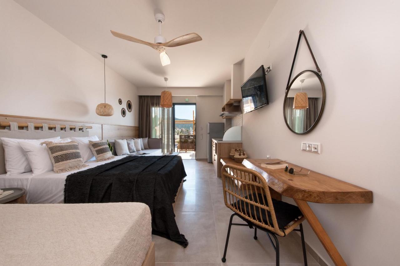 Del Mare Suites Glífa Eksteriør billede