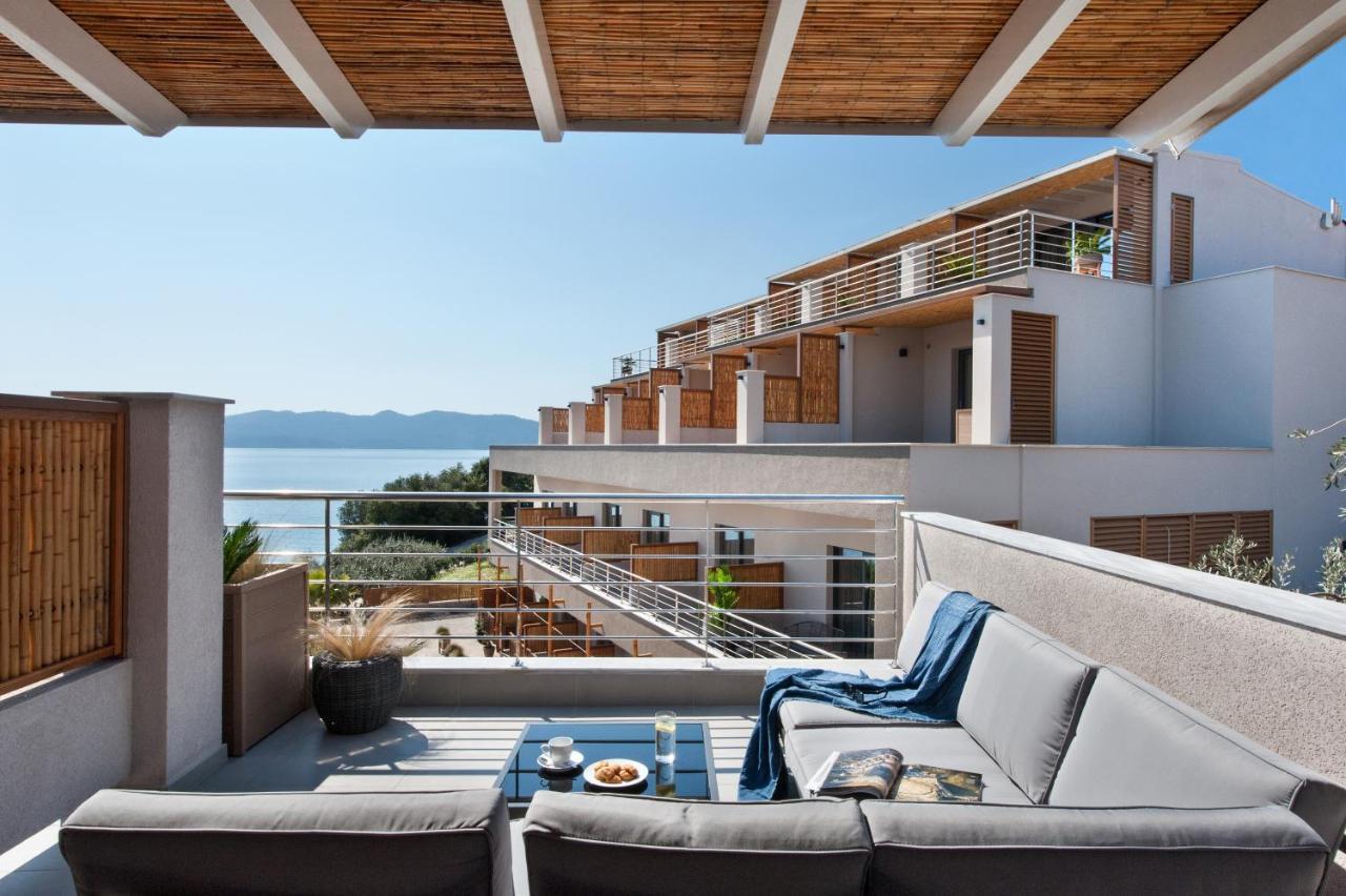 Del Mare Suites Glífa Eksteriør billede