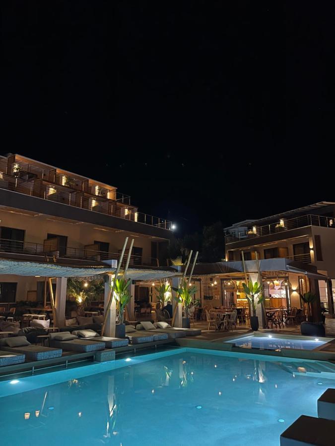 Del Mare Suites Glífa Eksteriør billede